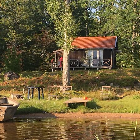 Holiday Home Tobo Gard Storebro Exteriör bild